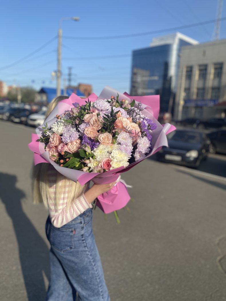 Заказать букет цветов в Омске
